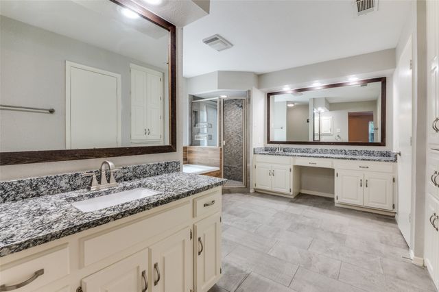 2711 Lincoln Drive, Arlington, TX 76006