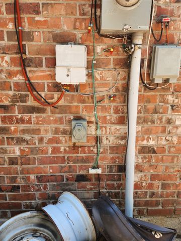 2711 Lincoln Drive, Arlington, TX 76006