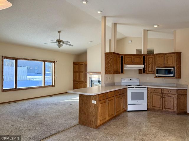 1801 13th Street W, Hastings, MN 55033