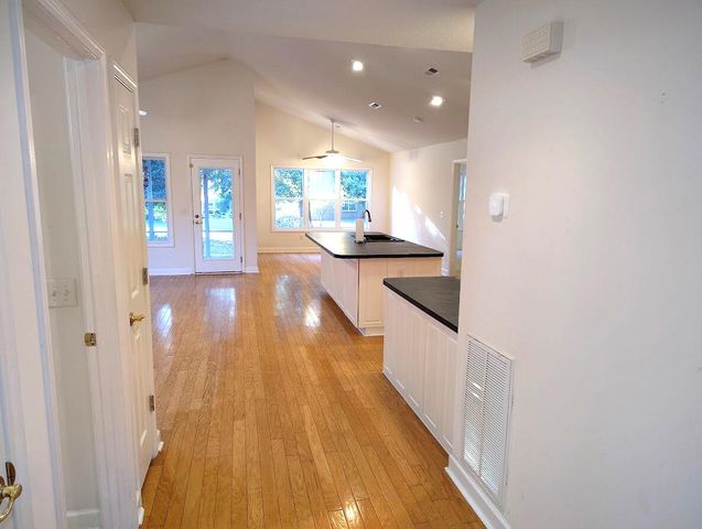 13 Lake Arbu Drive, Manning, SC 29102