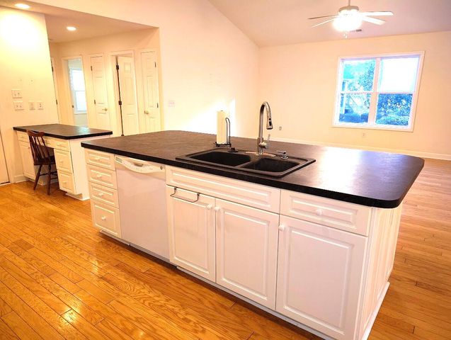 13 Lake Arbu Drive, Manning, SC 29102