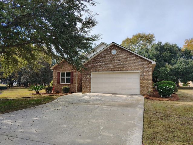 13 Lake Arbu Drive, Manning, SC 29102