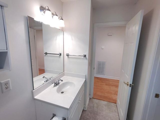 13 Lake Arbu Drive, Manning, SC 29102