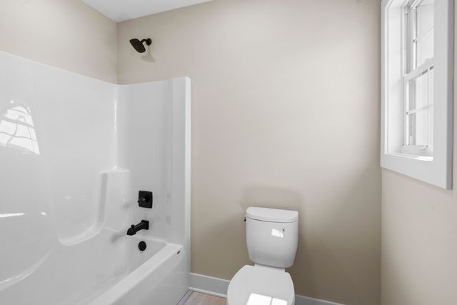 2412 Apple Court, Schererville, IN 46375