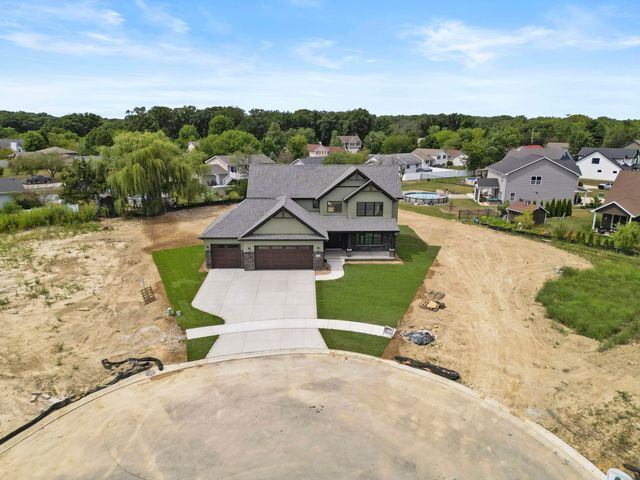 2412 Apple Court, Schererville, IN 46375