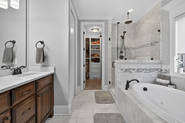 607 Southshore Pt, Mount Juliet, TN 37122