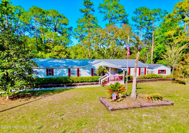 129 CRYSTAL LAKE Drive, Melrose, FL 32666