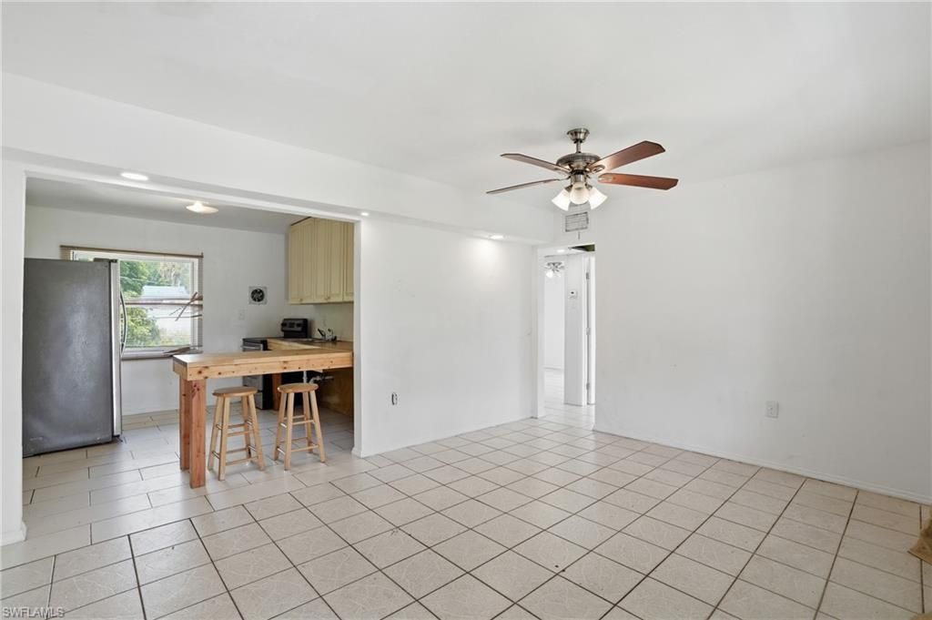 78 Victoria DR, NORTH FORT MYERS, FL 33917 — photo 4