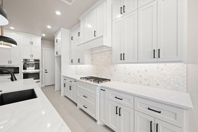 15432 Capri Lane, Edmond, OK 73013