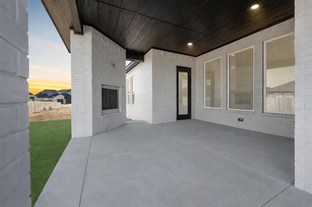 15432 Capri Lane, Edmond, OK 73013