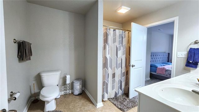 200 Seasons Cir Unit 303, Suffolk, VA 23434