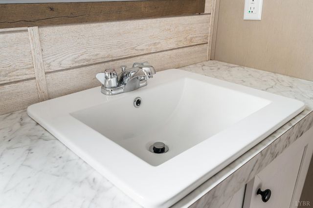 2480 Stage Road, Concord, VA 24538