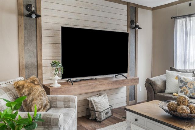 2480 Stage Road, Concord, VA 24538