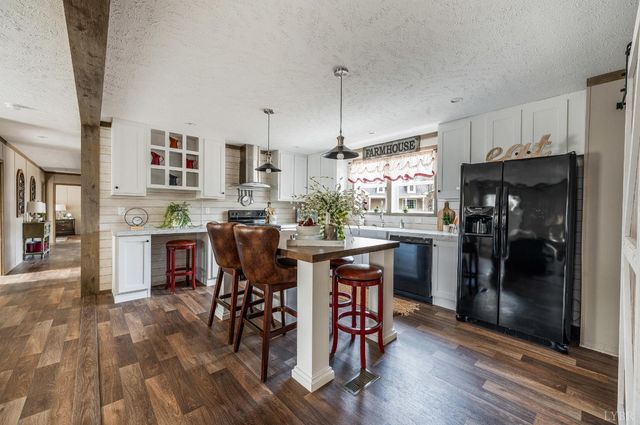 2480 Stage Road, Concord, VA 24538