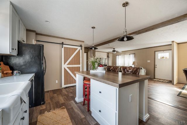 2480 Stage Road, Concord, VA 24538