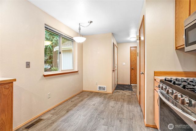 74 N Point Drive, Bellingham, WA 98229