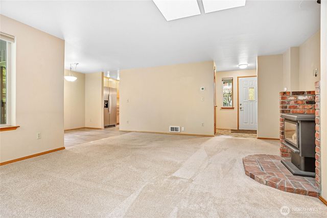 74 N Point Drive, Bellingham, WA 98229