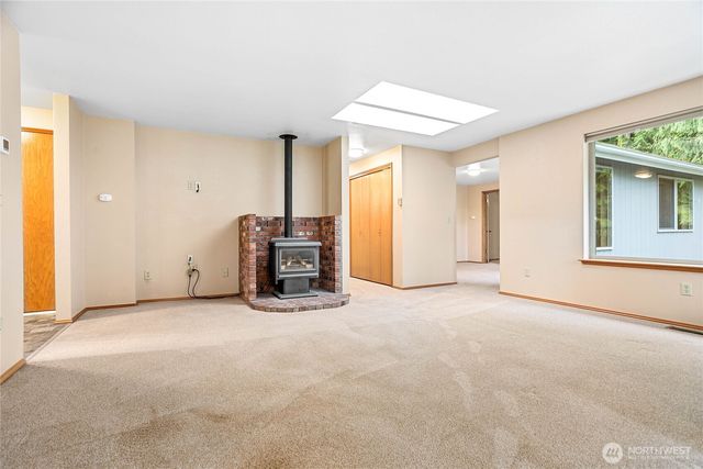 74 N Point Drive, Bellingham, WA 98229