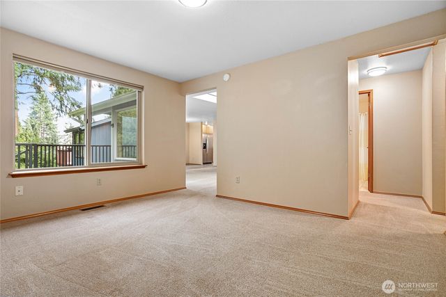 74 N Point Drive, Bellingham, WA 98229