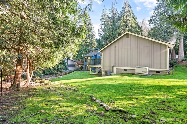 74 N Point Drive, Bellingham, WA 98229