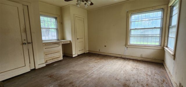 920 E Evergreen Street, Mexia, TX 76667