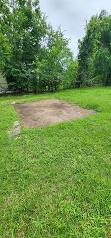 920 E Evergreen Street, Mexia, TX 76667