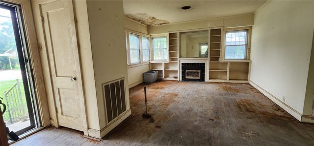 920 E Evergreen Street, Mexia, TX 76667