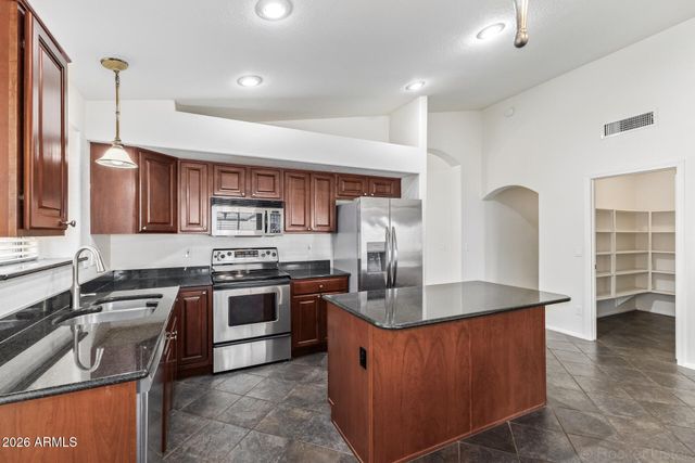 3930 E SIMPSON Road, Gilbert, AZ 85297