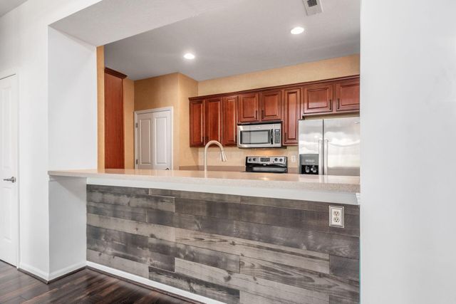 374 Westgreen Lane, Westerville, OH 43082