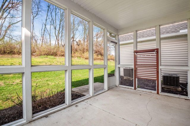 374 Westgreen Lane, Westerville, OH 43082