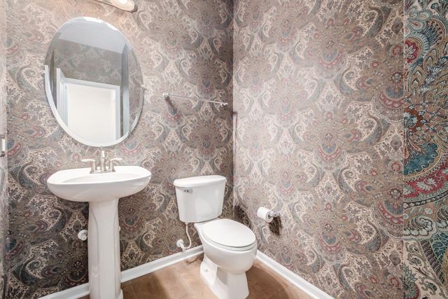 374 Westgreen Lane, Westerville, OH 43082