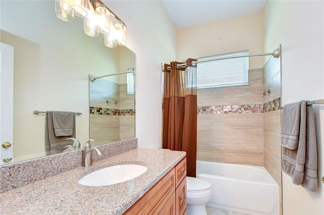 4916 WILLOW RIDGE TERRACE, Valrico, FL 33596