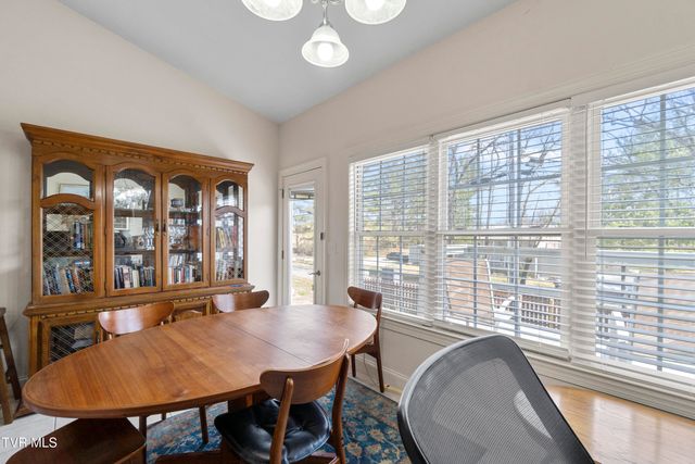 112 Southridge Drive 12, Greeneville, TN 37743