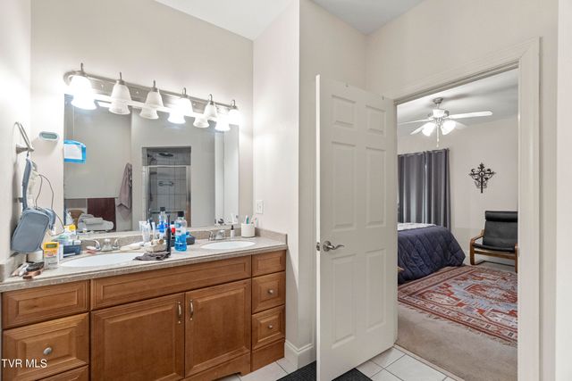 112 Southridge Drive 12, Greeneville, TN 37743