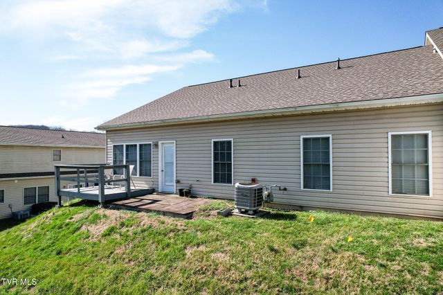 112 Southridge Drive 12, Greeneville, TN 37743