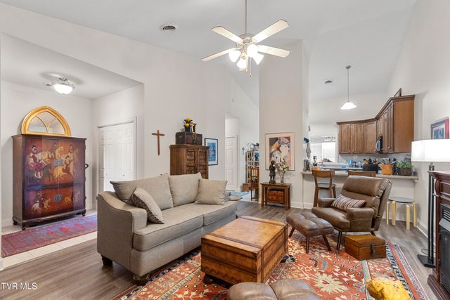 112 Southridge Drive 12, Greeneville, TN 37743