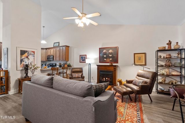 112 Southridge Drive 12, Greeneville, TN 37743