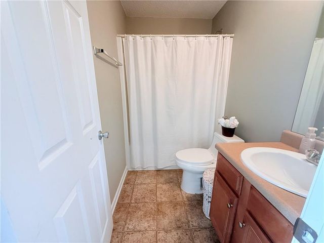 1825 Lily Stem Trail, Auburn, GA 30011