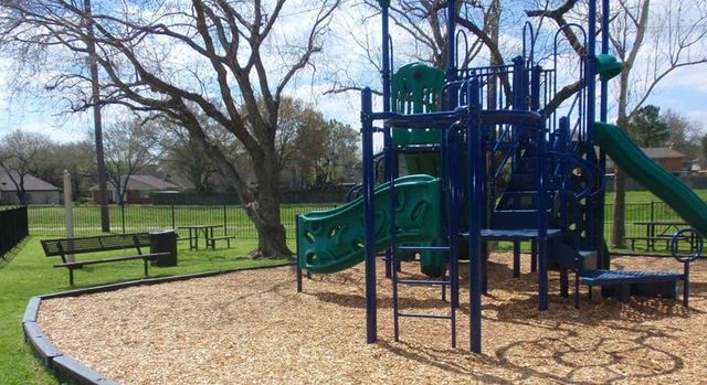 10310 Sand Pass Lane, Houston, TX 77064