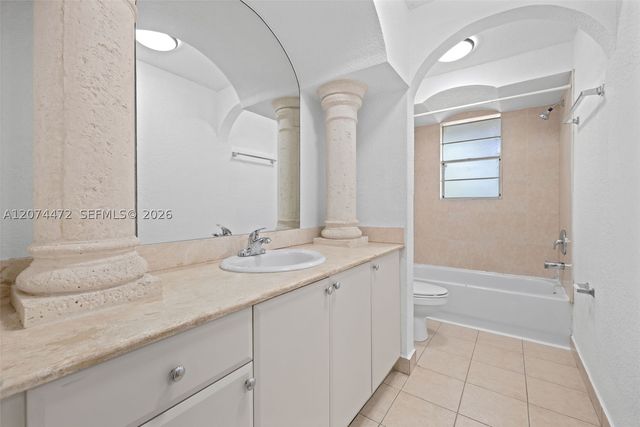 17255 SW 95th Ave 462, Palmetto Bay, FL 33157