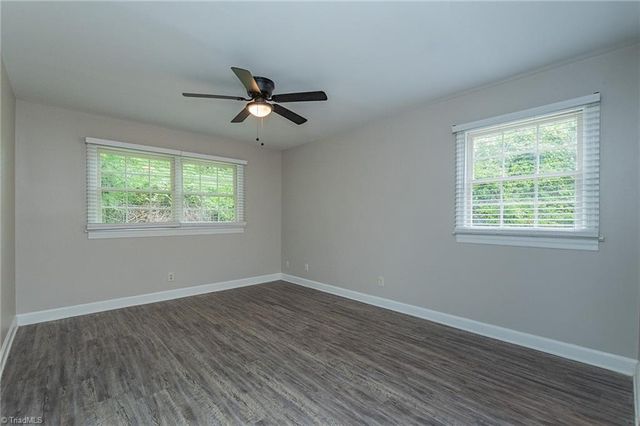 2821 Bleeker Square, Winston-salem, NC 27106