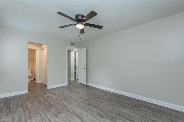 2821 Bleeker Square, Winston-salem, NC 27106