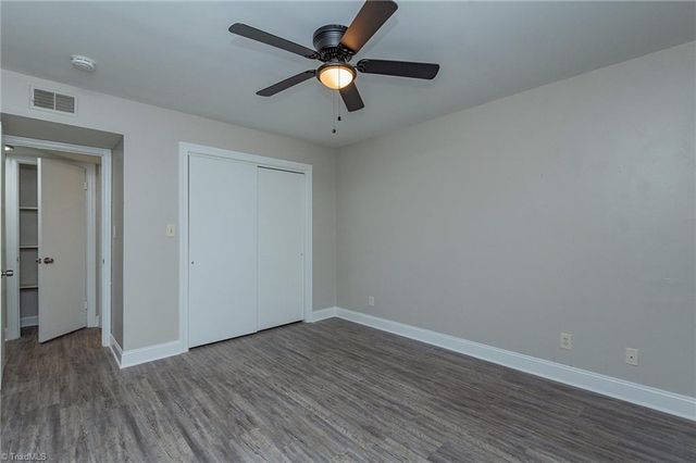 2821 Bleeker Square, Winston-salem, NC 27106