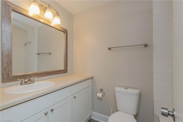 2821 Bleeker Square, Winston-salem, NC 27106
