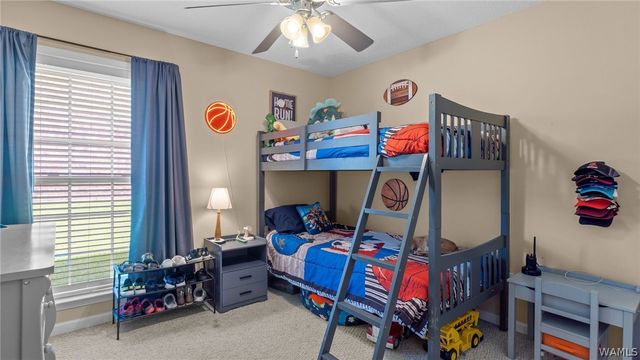4933 CROSSHILL, Northport, AL 35476