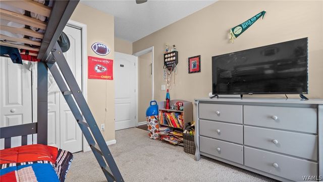 4933 CROSSHILL, Northport, AL 35476