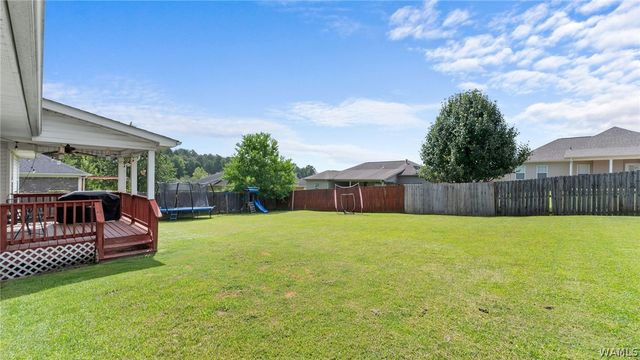 4933 CROSSHILL, Northport, AL 35476