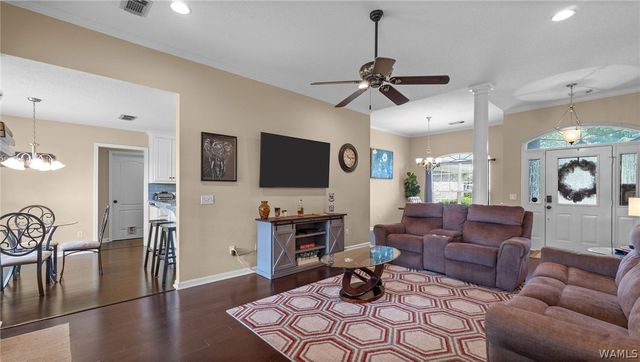 4933 CROSSHILL, Northport, AL 35476