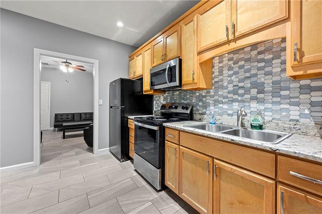 650 Ira SW Street, Atlanta, GA 30312