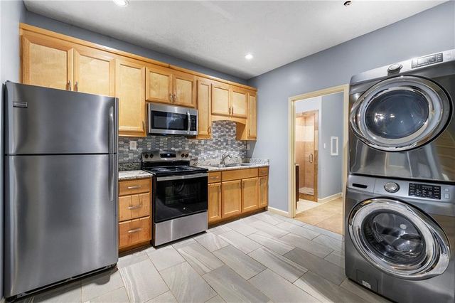 650 Ira SW Street, Atlanta, GA 30312